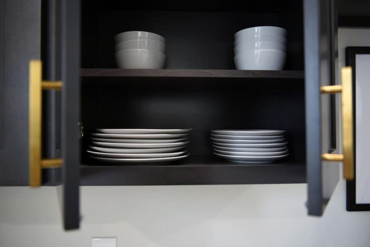 Hostwise - The Peralta - Brand New, Great Kitchen, Theater Ferienhaus